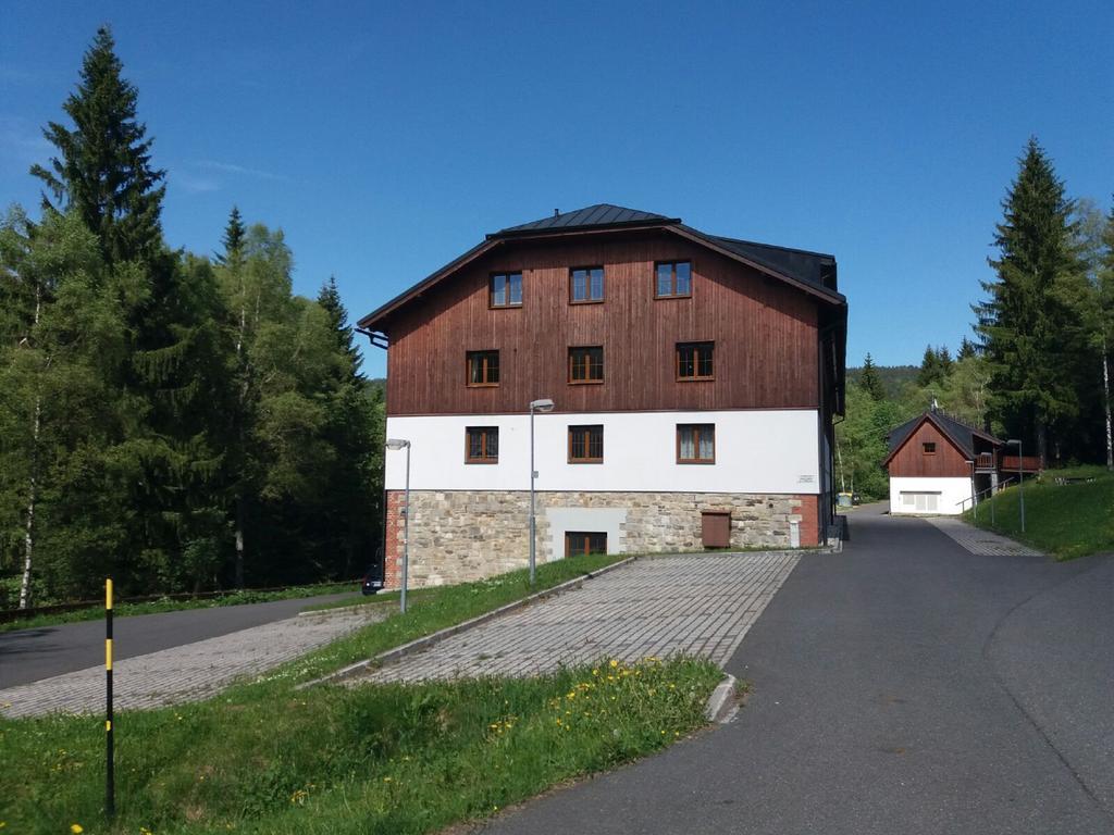 Apartman Spicak Sruby Exterior photo